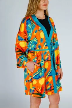 The Cruise Ship Casanova | Women's Unisex Hawaiian Party Kimono -Clothing Store 02 18 Tropical USA 7065