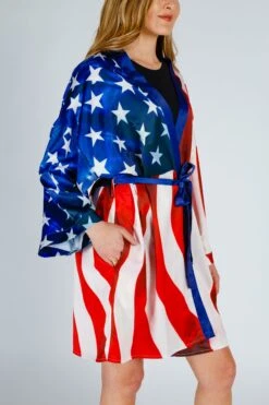 The Mascot | Ladies Unisex USA Eagle Kimono -Clothing Store 02 18 Tropical USA 7156