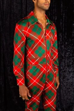 The Poinsettia Playboy | Red Plaid Christmas Flight Suit -Clothing Store 08 29 Christmas GuysSuits IMG 5065